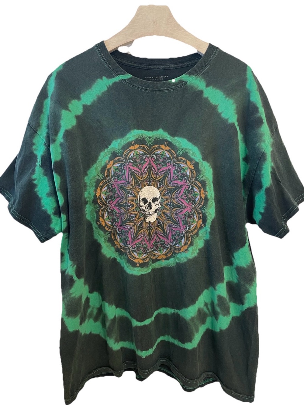 Urban Outfitters T-Shirt Small Medium Oversized Skull Trippy Tie Dye Hippiecore